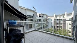 Le Reve (D14), Condominium #560091071